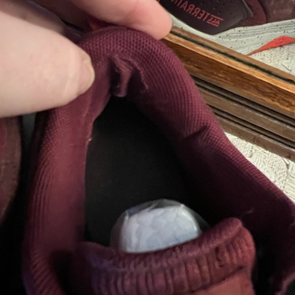 NEW BALANCE Classic Nitrel v3 Trail Running Sneakers Maroon Orange Women's Sz 9 - Picture 6 of 10